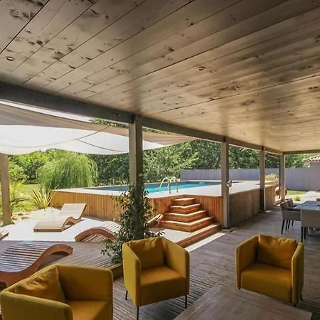 Maya Uma 방데 몽탈리베