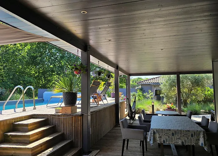 Maya Uma Bed & Breakfast