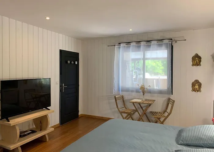 Maya Uma Vendays-Montalivet